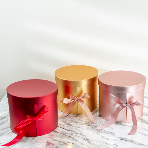 image of a Luxury Round Two-Drawer Flower Box