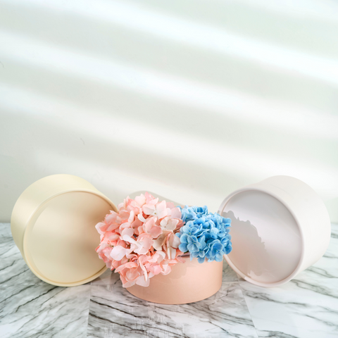 image of a Round Macaron Flower Box